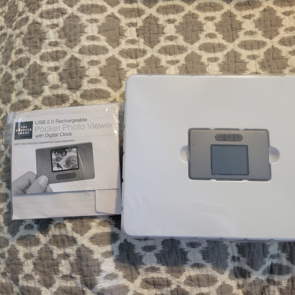 Pocket Photo Viewer - Picture 5 of 5